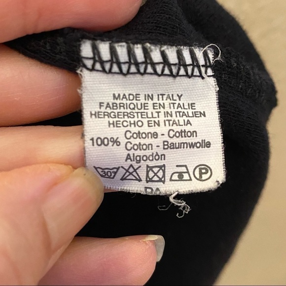 BRANDY MELVILLE Black Cute Shimmery Graphic T-Shirt-One Size - Picture 5 of 5